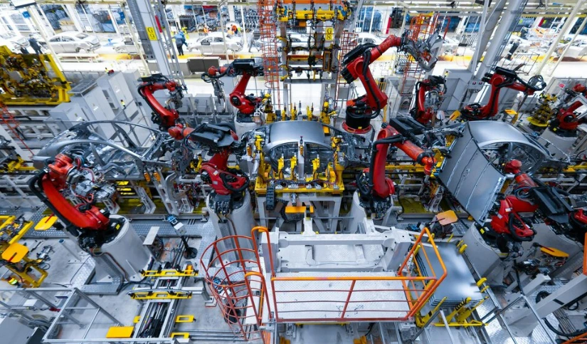 Estoque estratégico industrial: por que ele é essencial para a continuidade da operação?